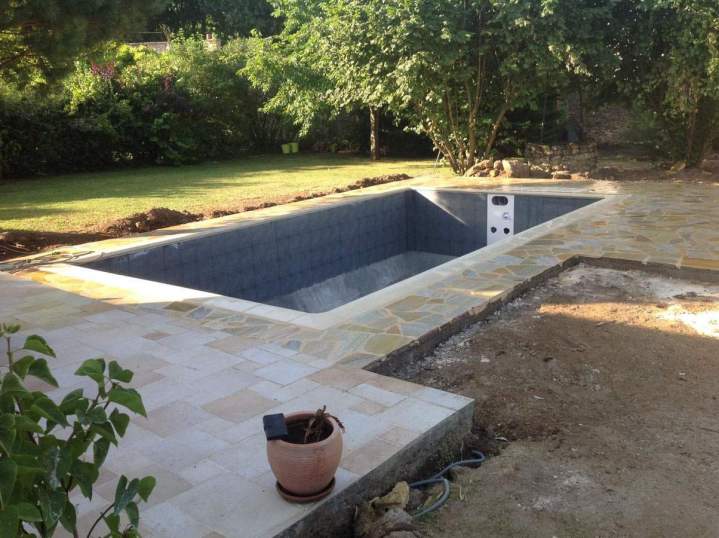 Concepteur piscine enterrée Milly la Forêt