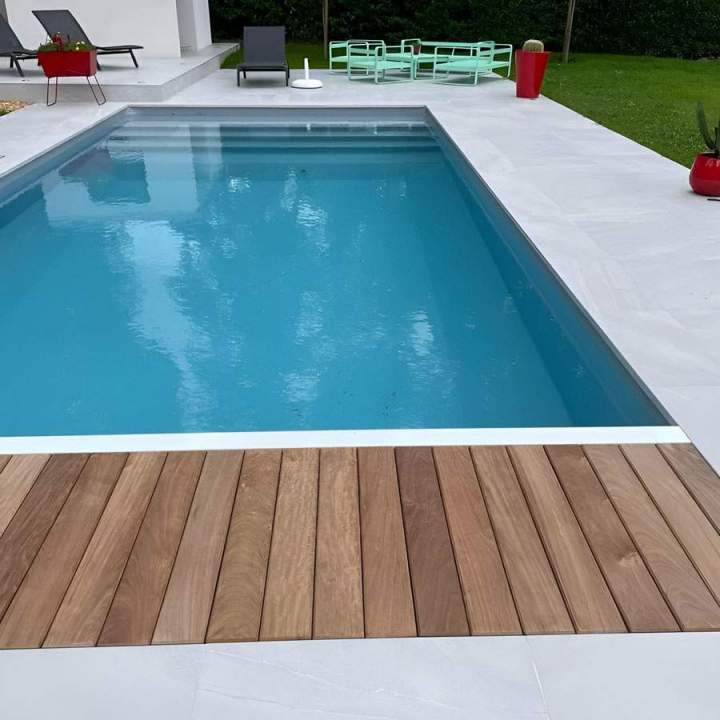 Construction piscine haut de gamme Bouville